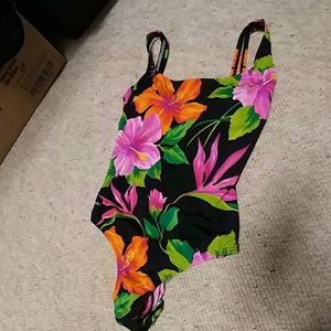 Bathing suit